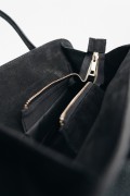 moscovi-helena-bag-skora-zamszowa-detal-zamka.jpg
